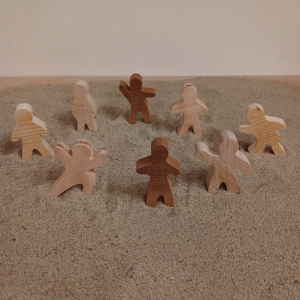 Volk van God, serie 2, massief hout Volk van God, serie 2, massief hout